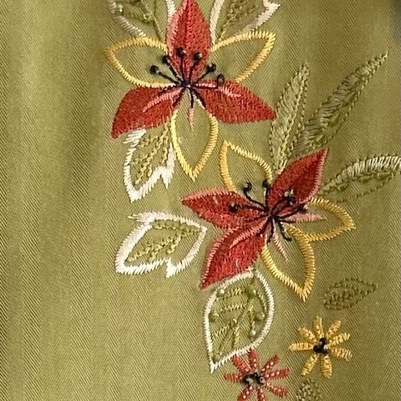 Alfred Dunner Size 16 Rayon/Polyester Green & Black Button Top Floral Embroidery - Picture 6 of 12